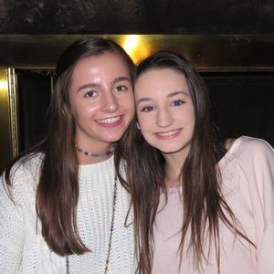 Meet your Posher, Mia